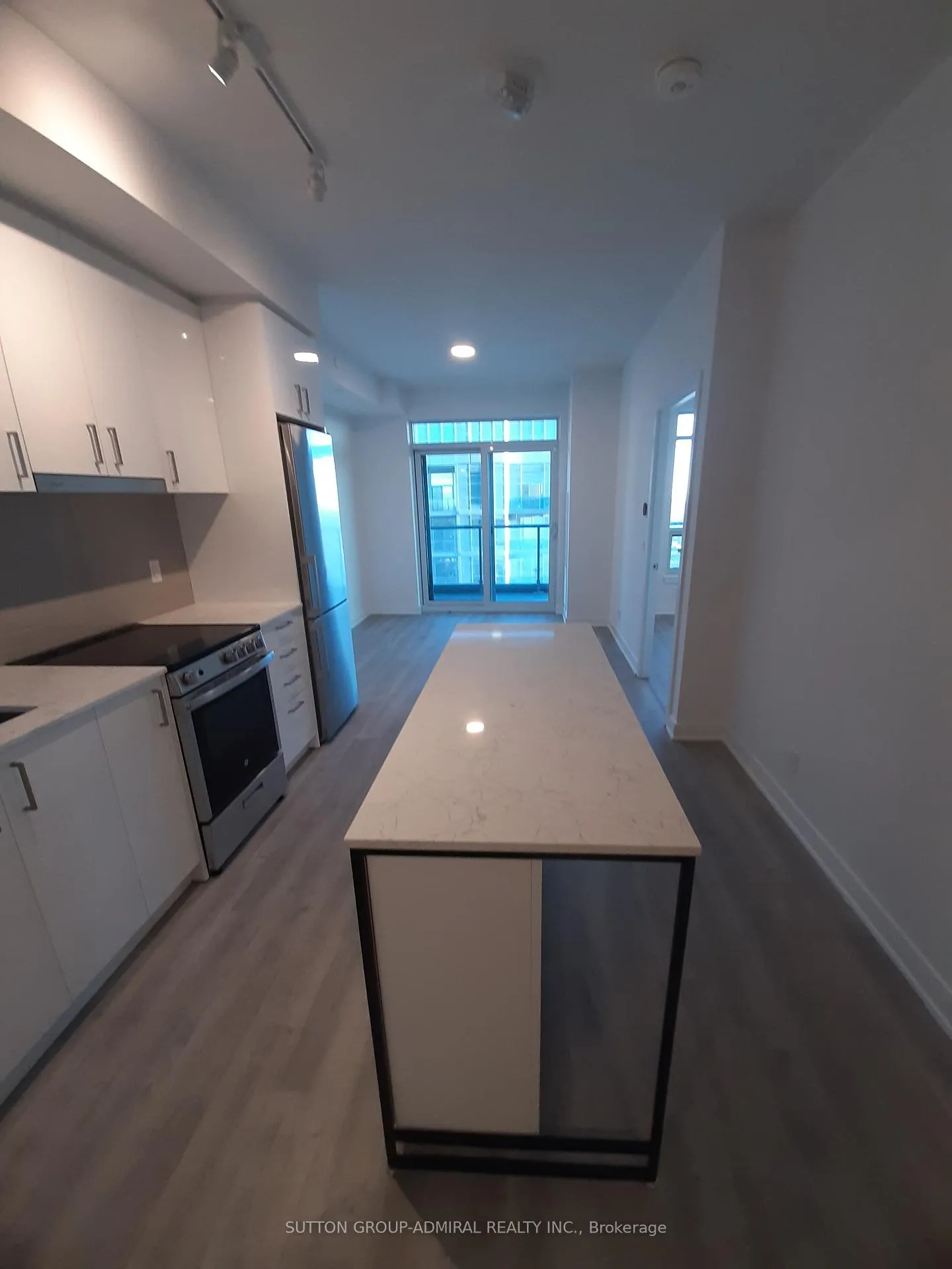 Photo 2 of Unit 3108, 30 Upper Mall Way, Vaughan, Brownridge — HOMEH