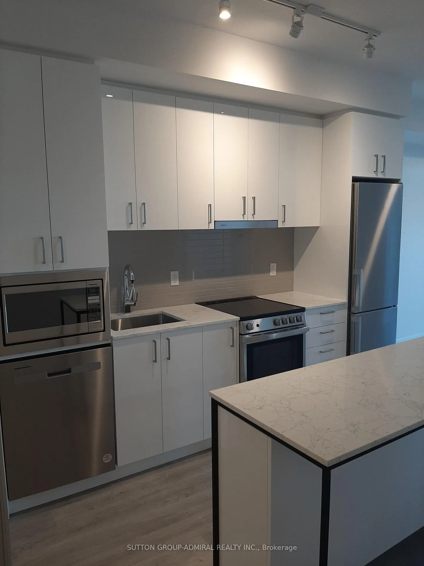 Photo 5 of Unit 3108, 30 Upper Mall Way, Vaughan, Brownridge — HOMEH