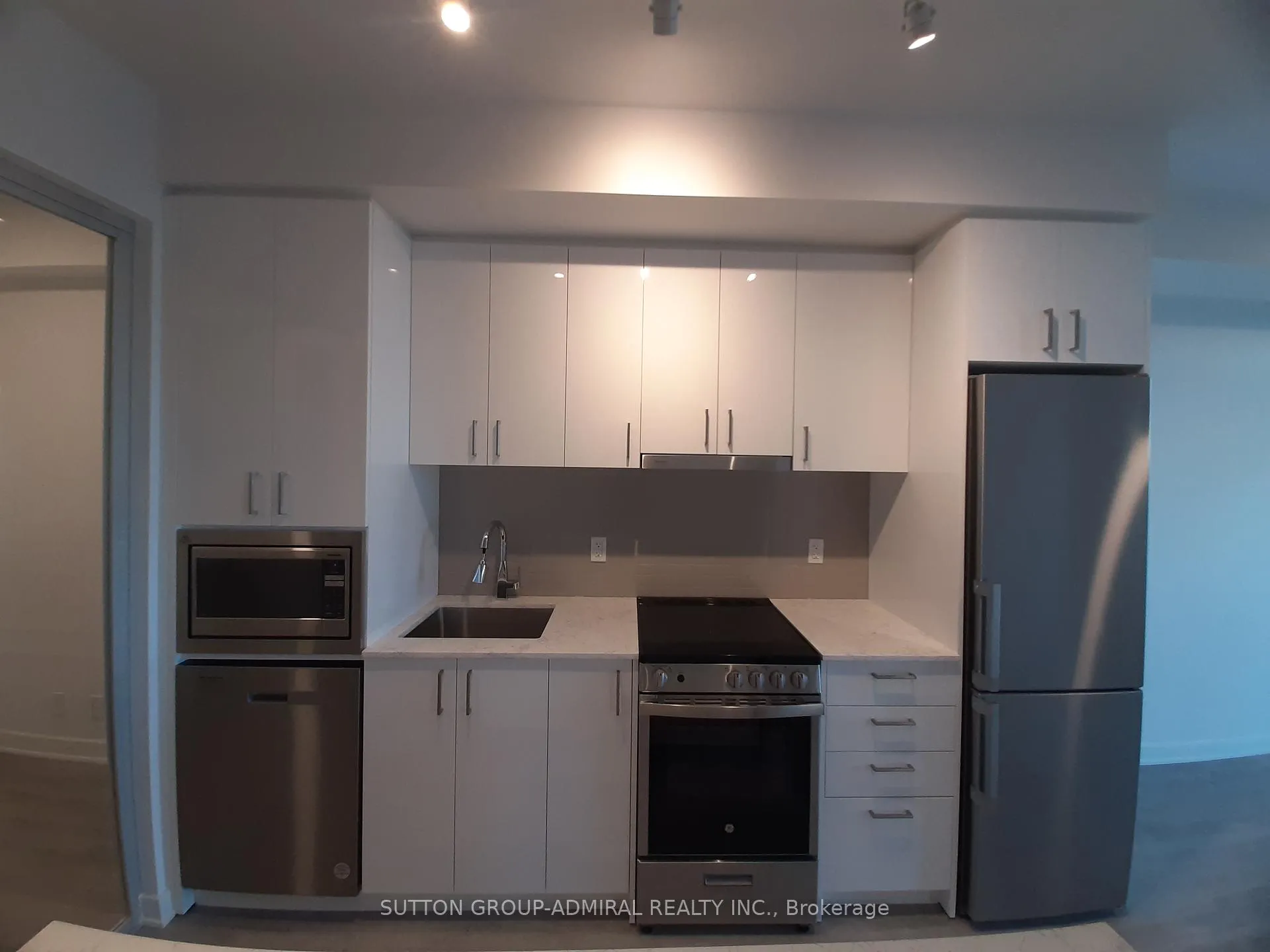 Photo 10 of Unit 3108, 30 Upper Mall Way, Vaughan, Brownridge — HOMEH