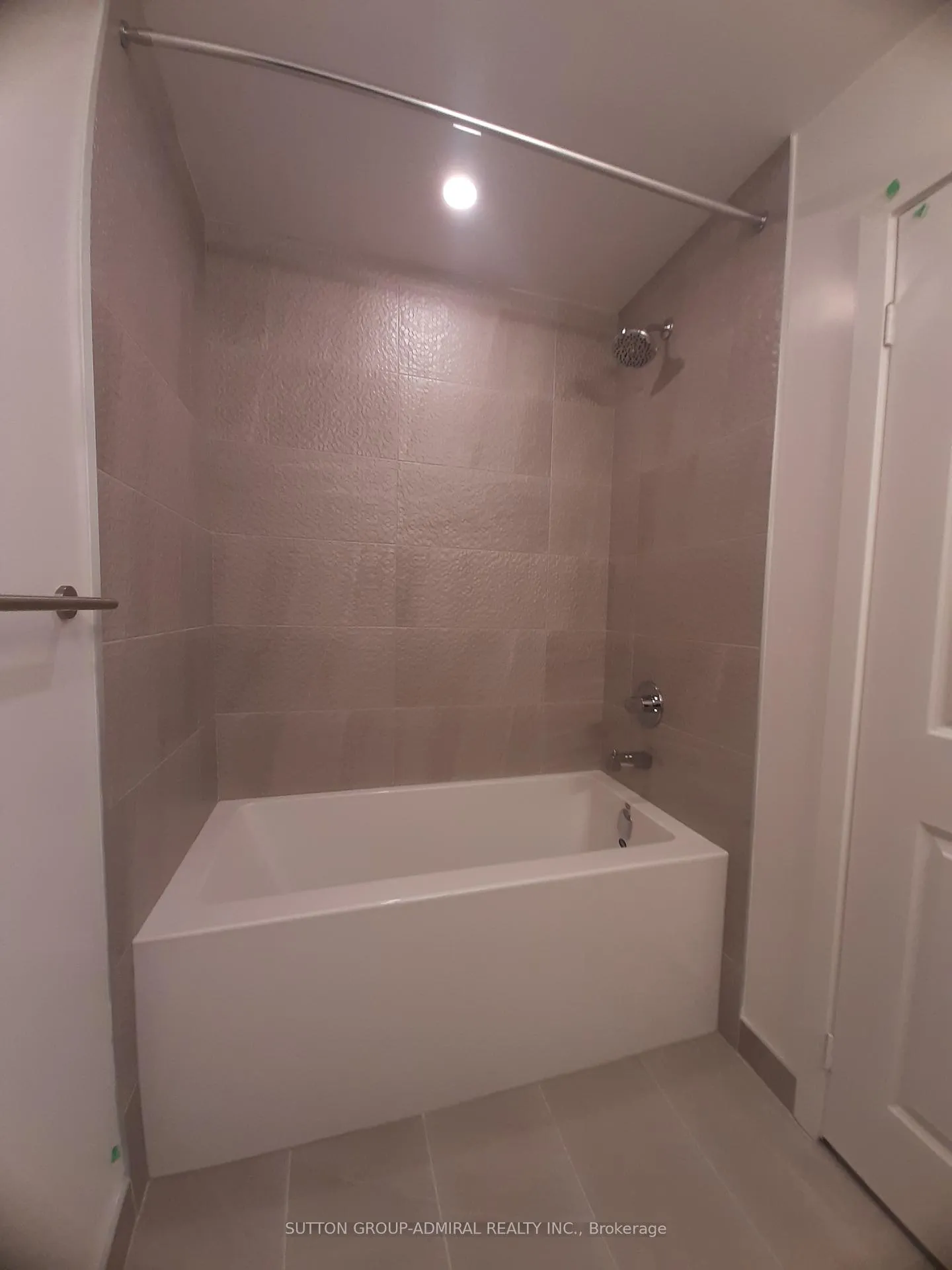Photo 20 of Unit 3108, 30 Upper Mall Way, Vaughan, Brownridge — HOMEH