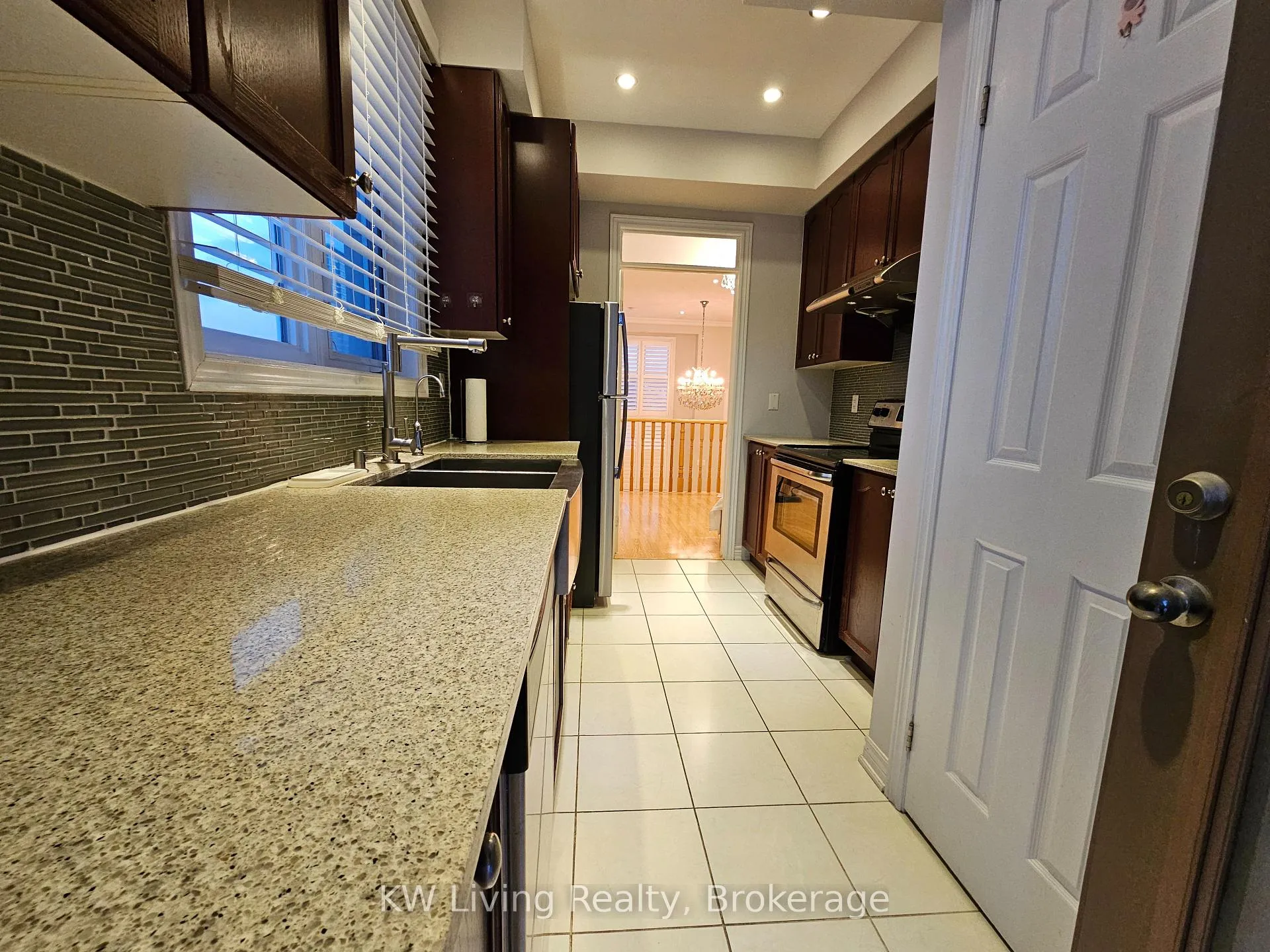Photo 20 of 26 Comely Way, Markham, Milliken Mills East — HOMEH