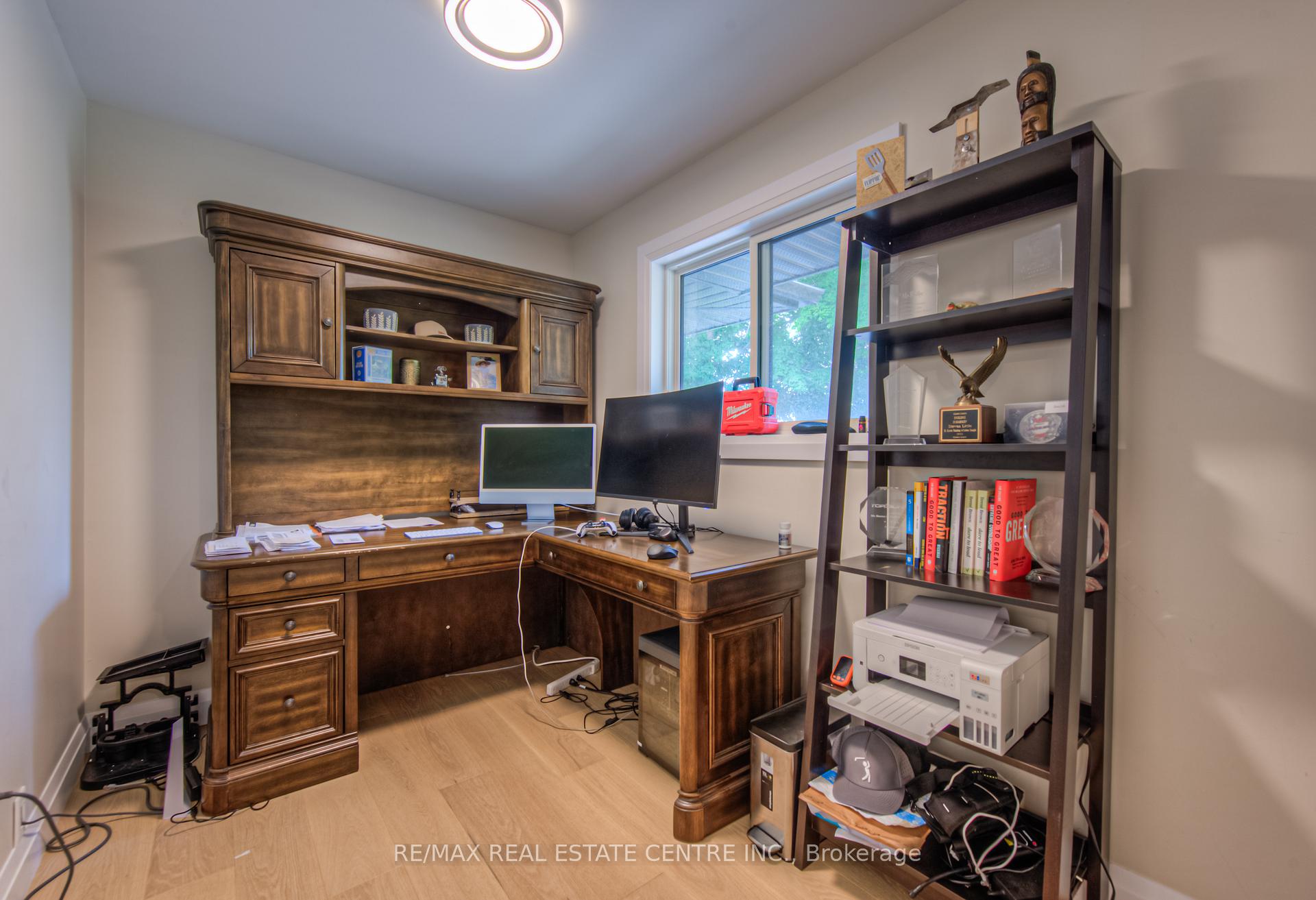 Photo 5 of 226 Brant Road, Brant, South Dumfries — HOMEH