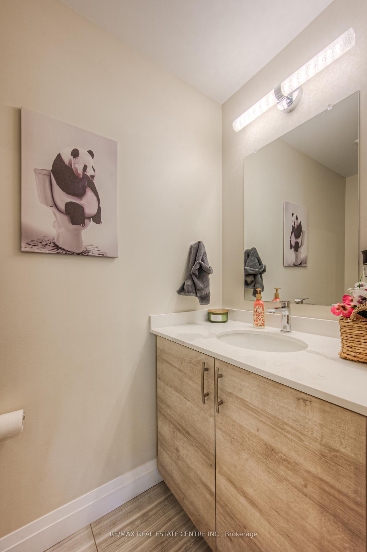 Photo 19 of 226 Brant Road, Brant, South Dumfries — HOMEH