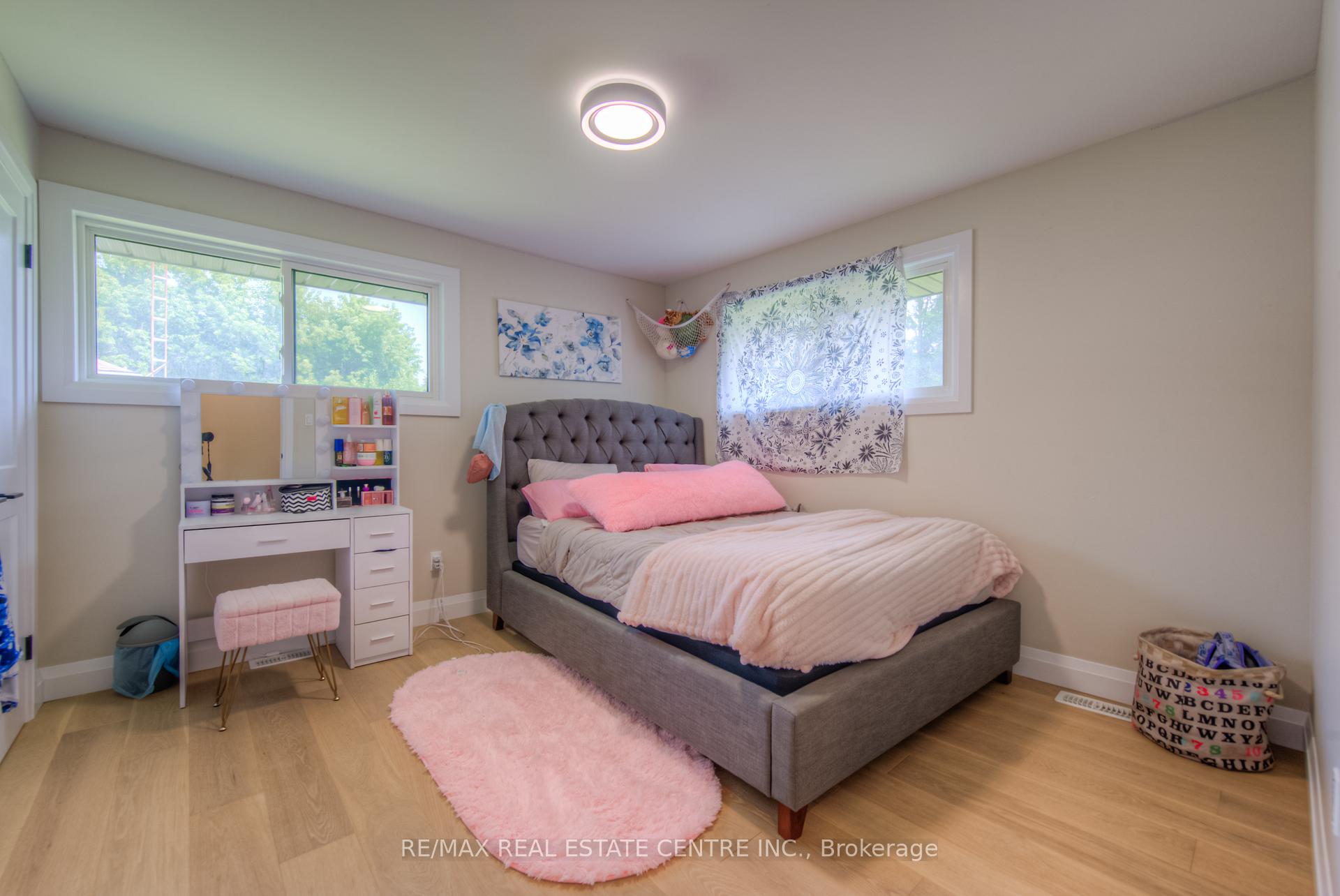 Photo 22 of 226 Brant Road, Brant, South Dumfries — HOMEH