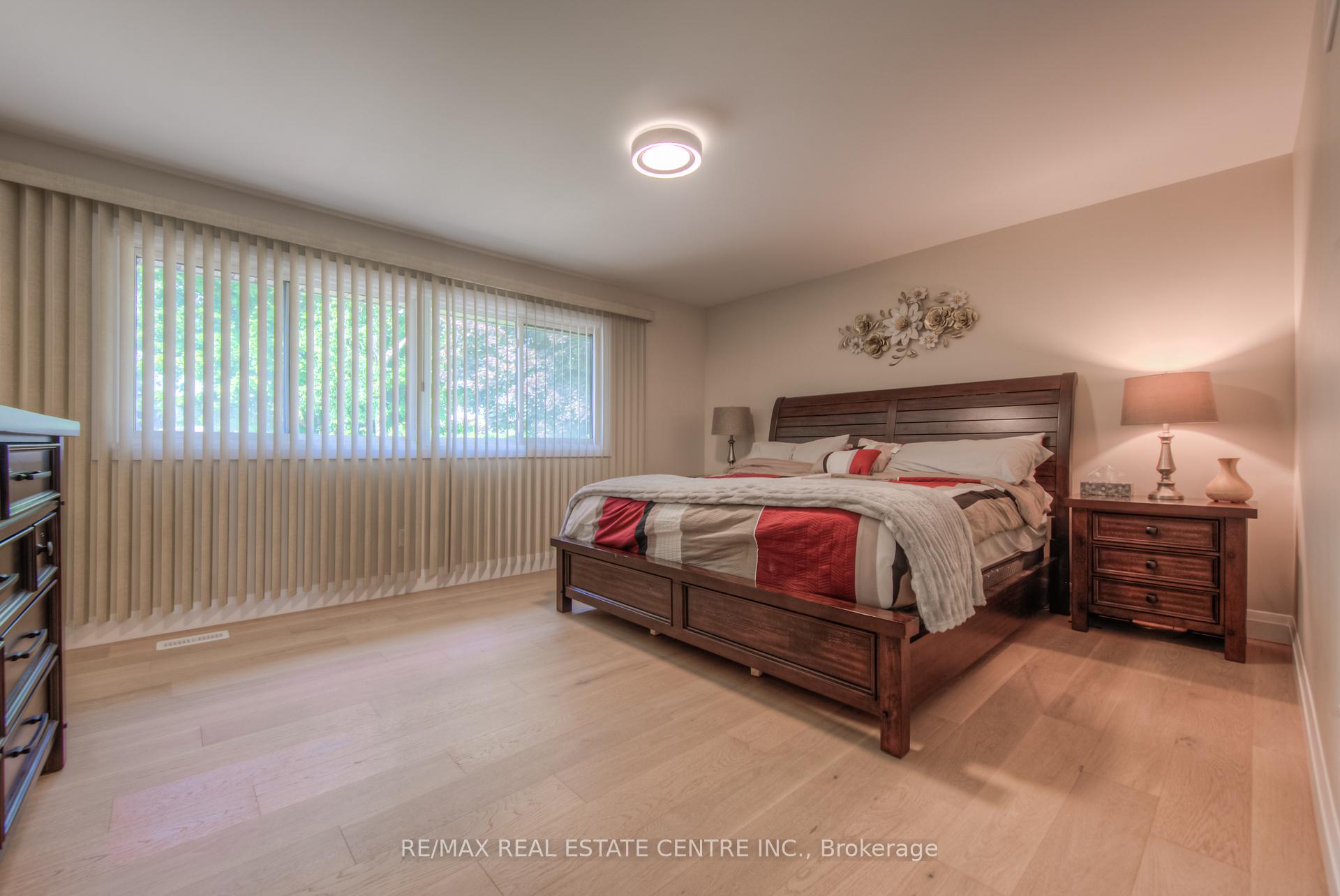 Photo 23 of 226 Brant Road, Brant, South Dumfries — HOMEH