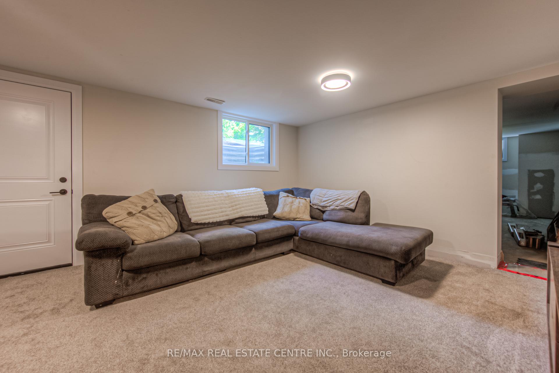 Photo 30 of 226 Brant Road, Brant, South Dumfries — HOMEH