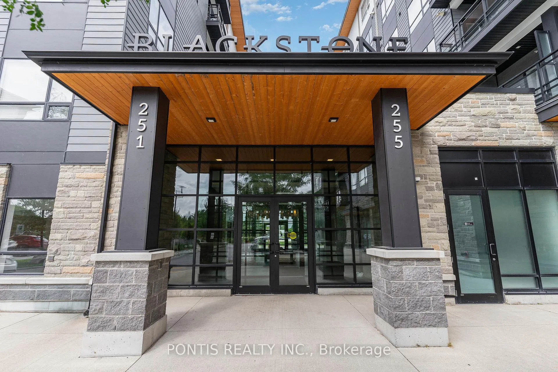 Photo 5 of Unit 207, 251 Northfield Drive E, Waterloo — HOMEH
