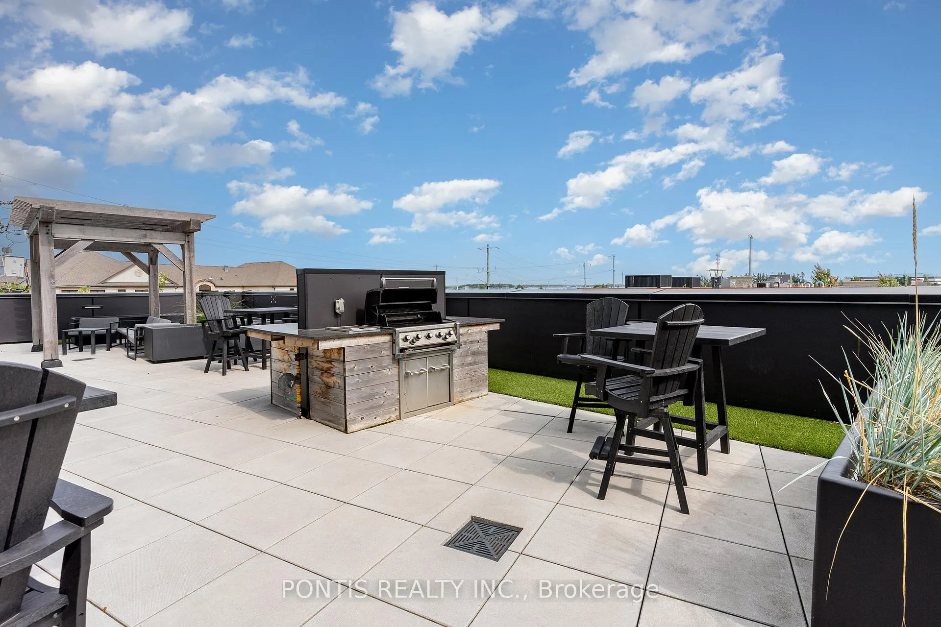 Photo 34 of Unit 207, 251 Northfield Drive E, Waterloo — HOMEH