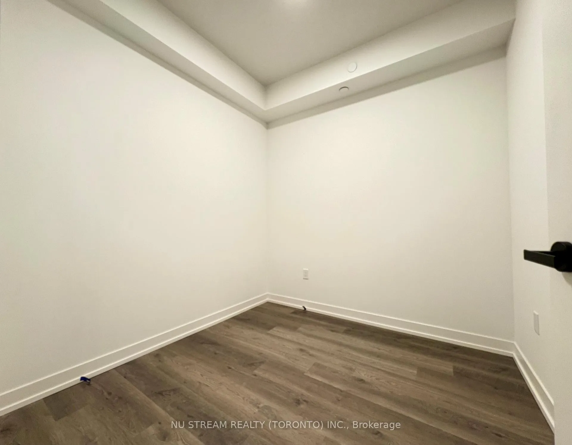 Photo 6 of Unit 3110, 8 Interchange Way, Vaughan, Vaughan Corporate Centre — HOMEH