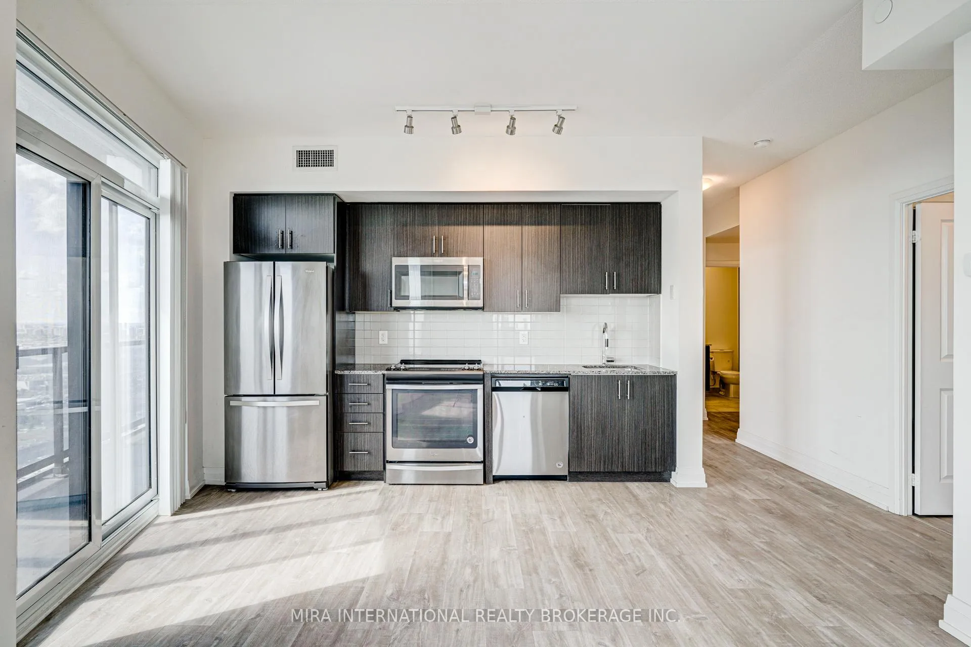 Photo 6 of Unit 2808, 3600 Highway 7, Vaughan, Vaughan Corporate Centre — HOMEH