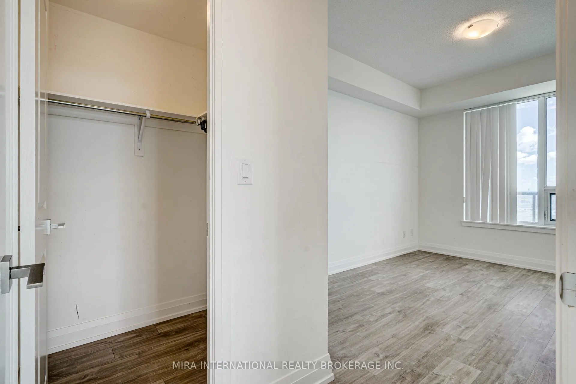 Photo 10 of Unit 2808, 3600 Highway 7, Vaughan, Vaughan Corporate Centre — HOMEH