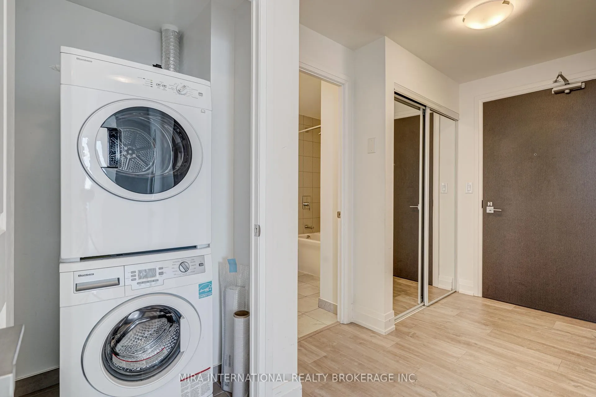 Photo 19 of Unit 2808, 3600 Highway 7, Vaughan, Vaughan Corporate Centre — HOMEH