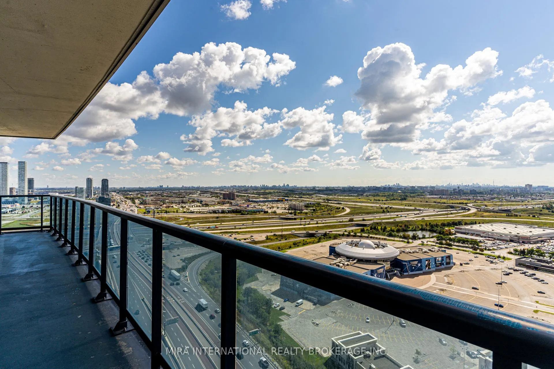 Photo 20 of Unit 2808, 3600 Highway 7, Vaughan, Vaughan Corporate Centre — HOMEH