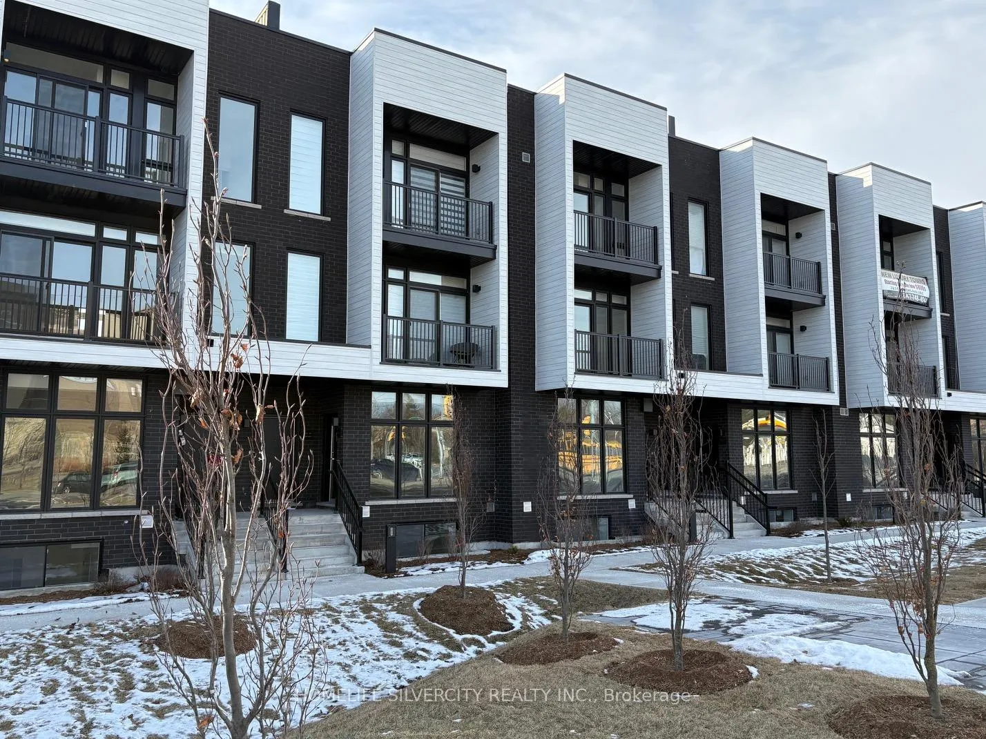Photo 1 of Unit 32, 188 Angus Drive, Ajax, Central — HOMEH