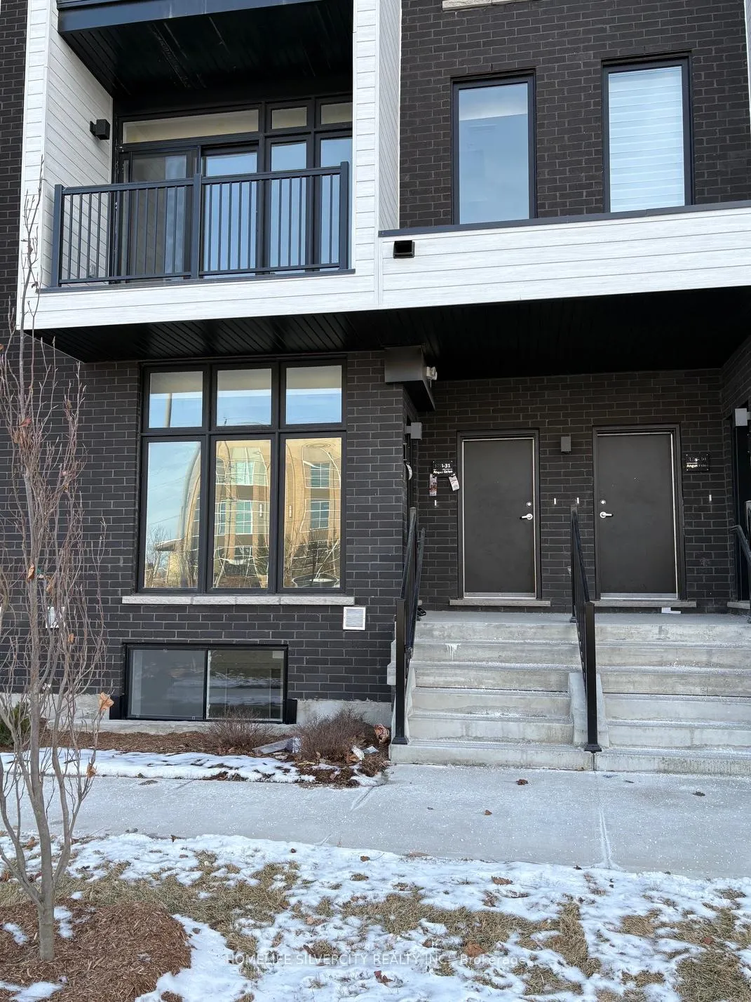 Photo 5 of Unit 32, 188 Angus Drive, Ajax, Central — HOMEH