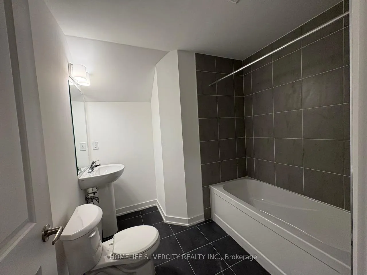 Photo 10 of Unit 32, 188 Angus Drive, Ajax, Central — HOMEH