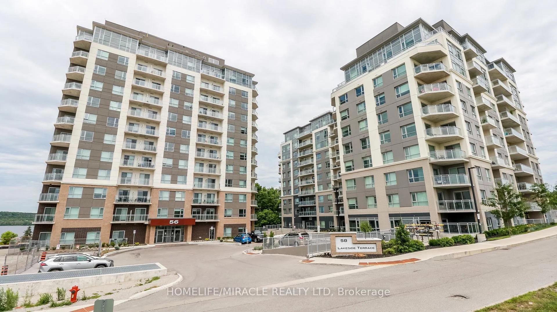 Front of Unit 501, 58 Lakeside Terrace