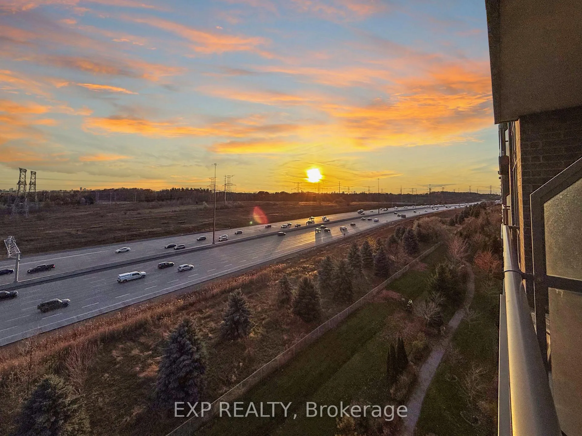 Photo 12 of Unit 909, 325 south park Road, Markham, Commerce Valley — HOMEH