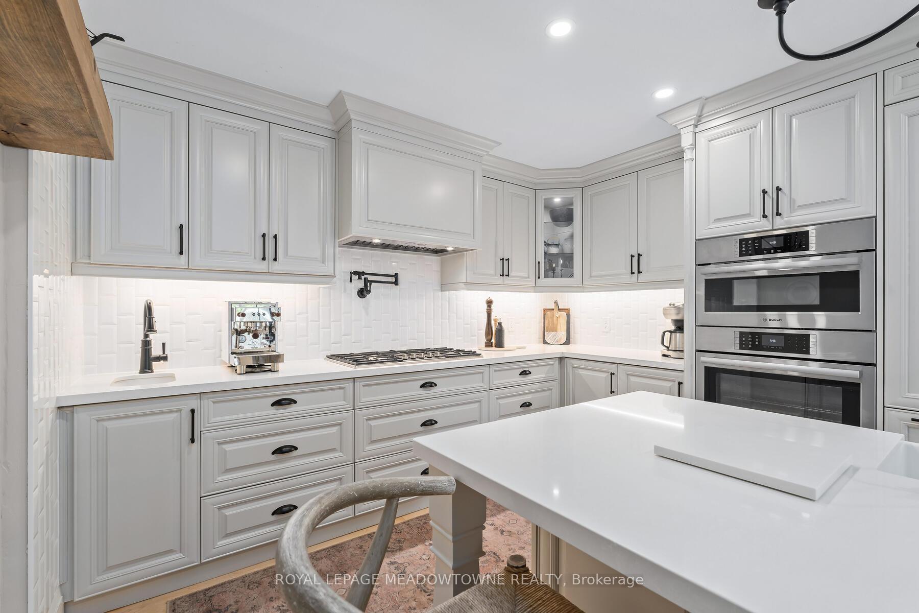 Photo 8 of 1 Erinlea Crescent, Erin — HOMEH