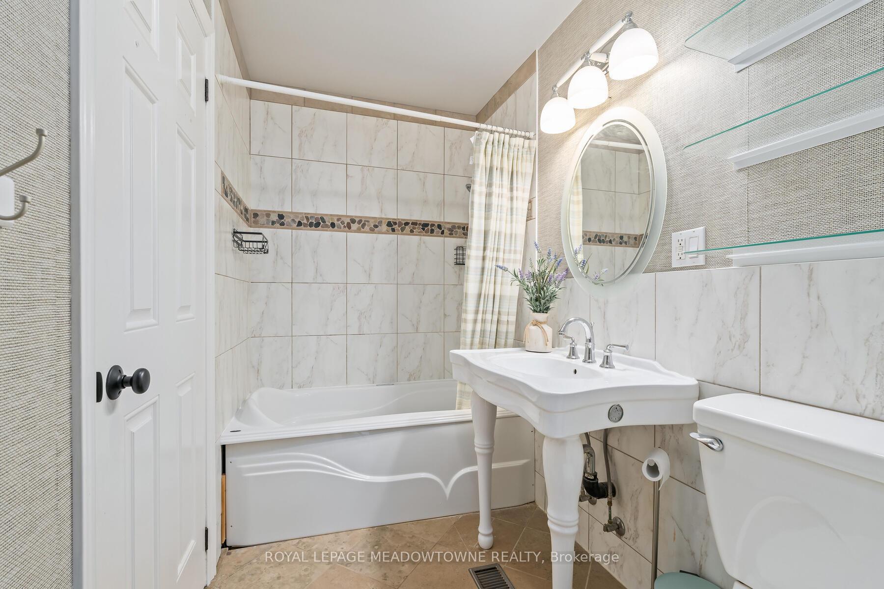 Photo 24 of 1 Erinlea Crescent, Erin — HOMEH
