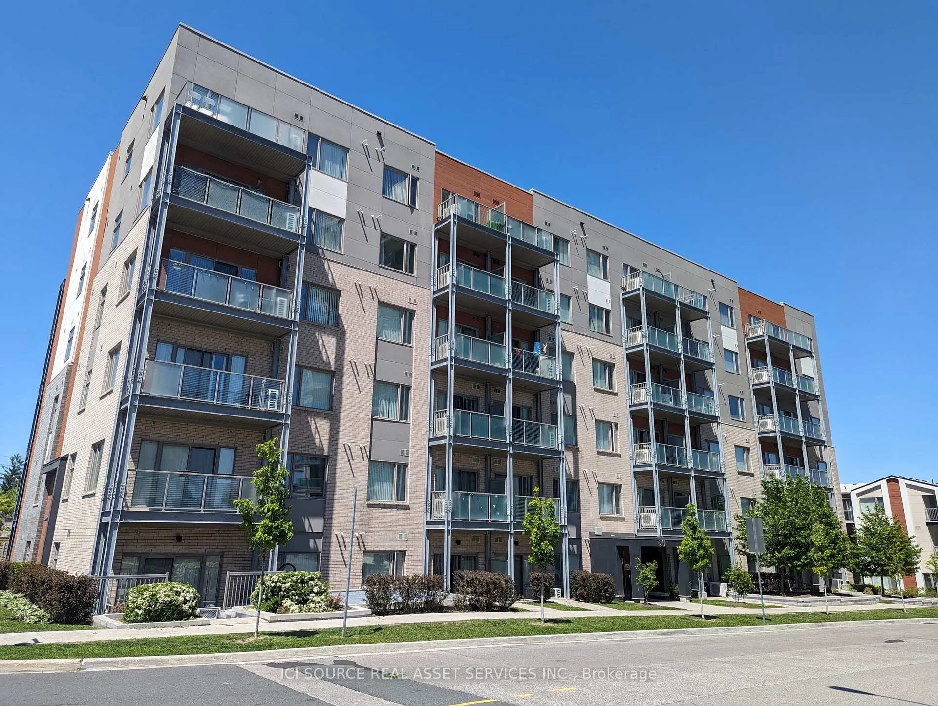Front of Unit 209, 20 Orchid Place Drive