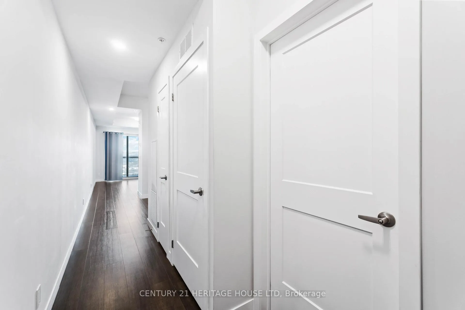 Photo 9 of Unit 1504, 15 Queen Street S, Hamilton, Central — HOMEH