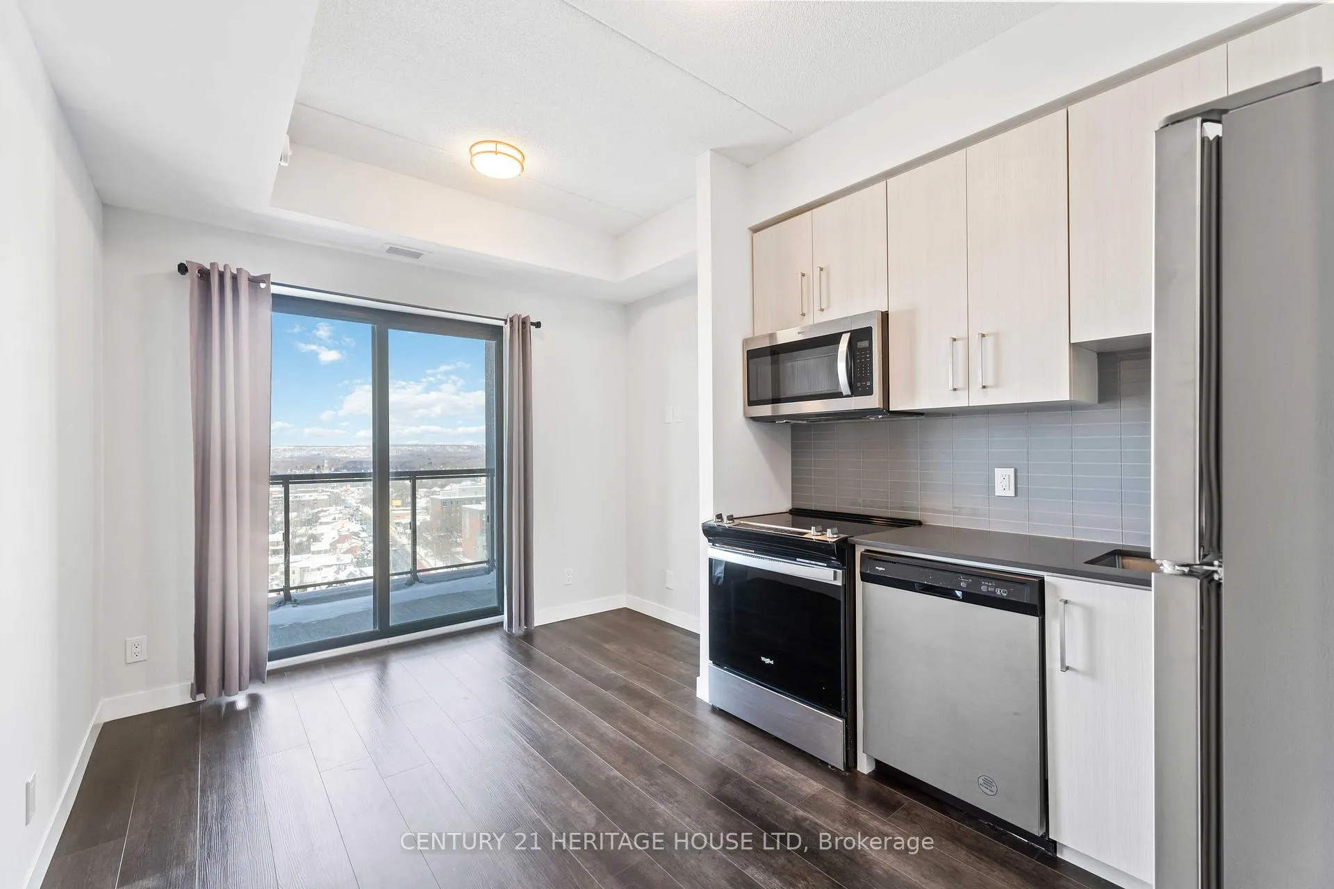 Photo 11 of Unit 1504, 15 Queen Street S, Hamilton, Central — HOMEH