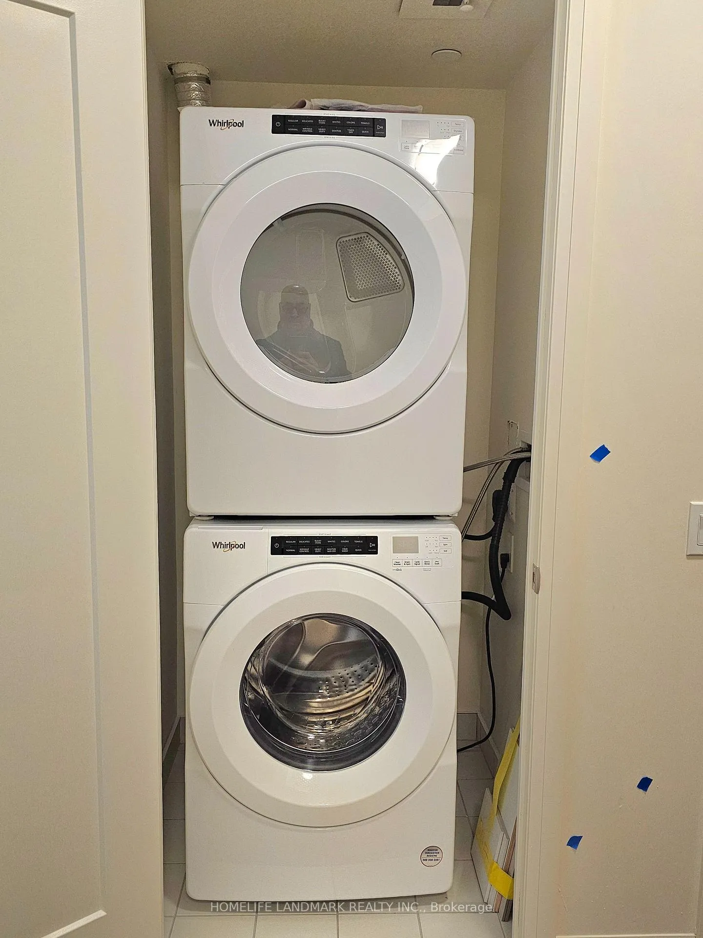 Photo 12 of Unit 1417, 8960 jane Street, Vaughan, Concord — HOMEH