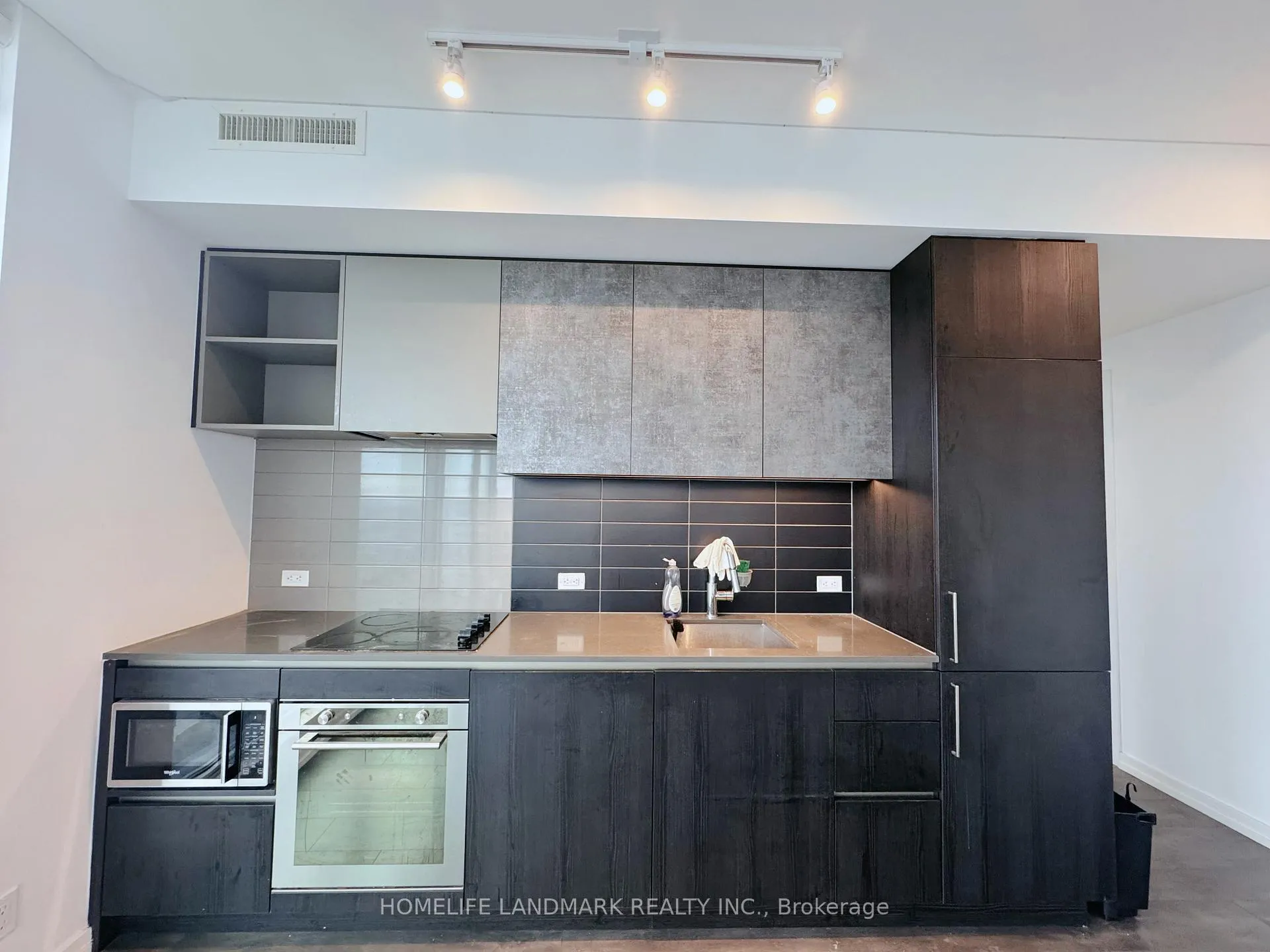 Photo 3 of Unit 4709, 7890 Jane Street, Vaughan, Vaughan Corporate Centre — HOMEH