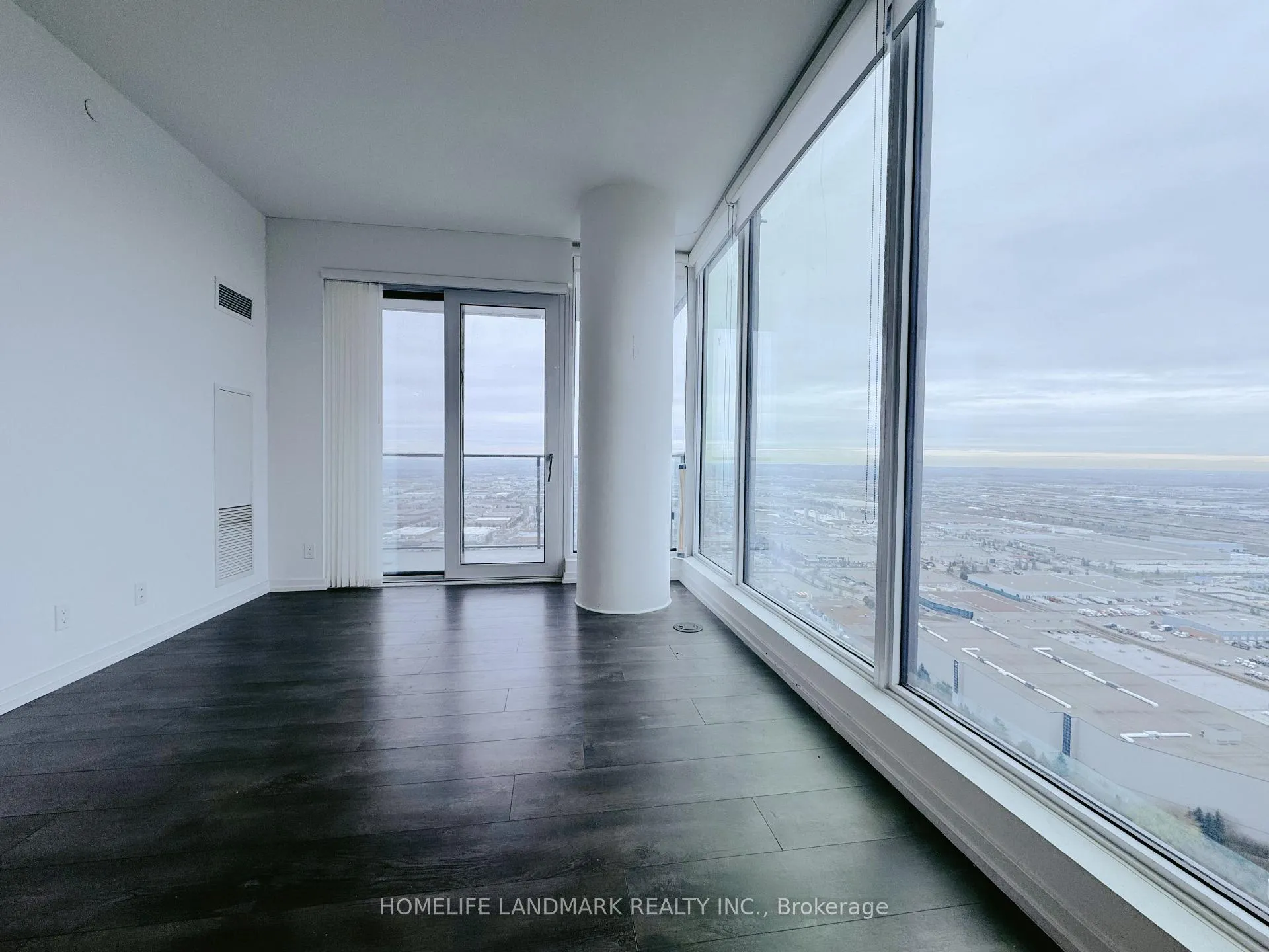 Photo 6 of Unit 4709, 7890 Jane Street, Vaughan, Vaughan Corporate Centre — HOMEH