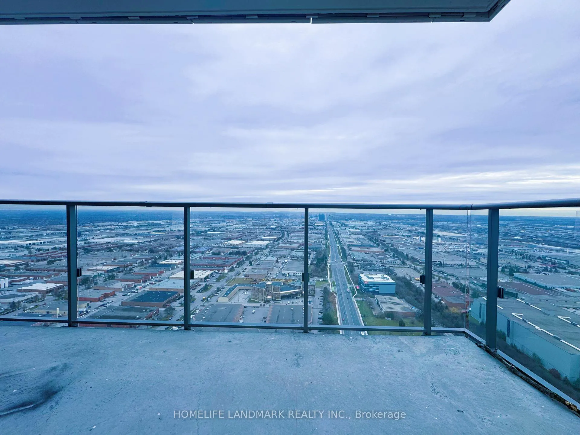 Photo 14 of Unit 4709, 7890 Jane Street, Vaughan, Vaughan Corporate Centre — HOMEH