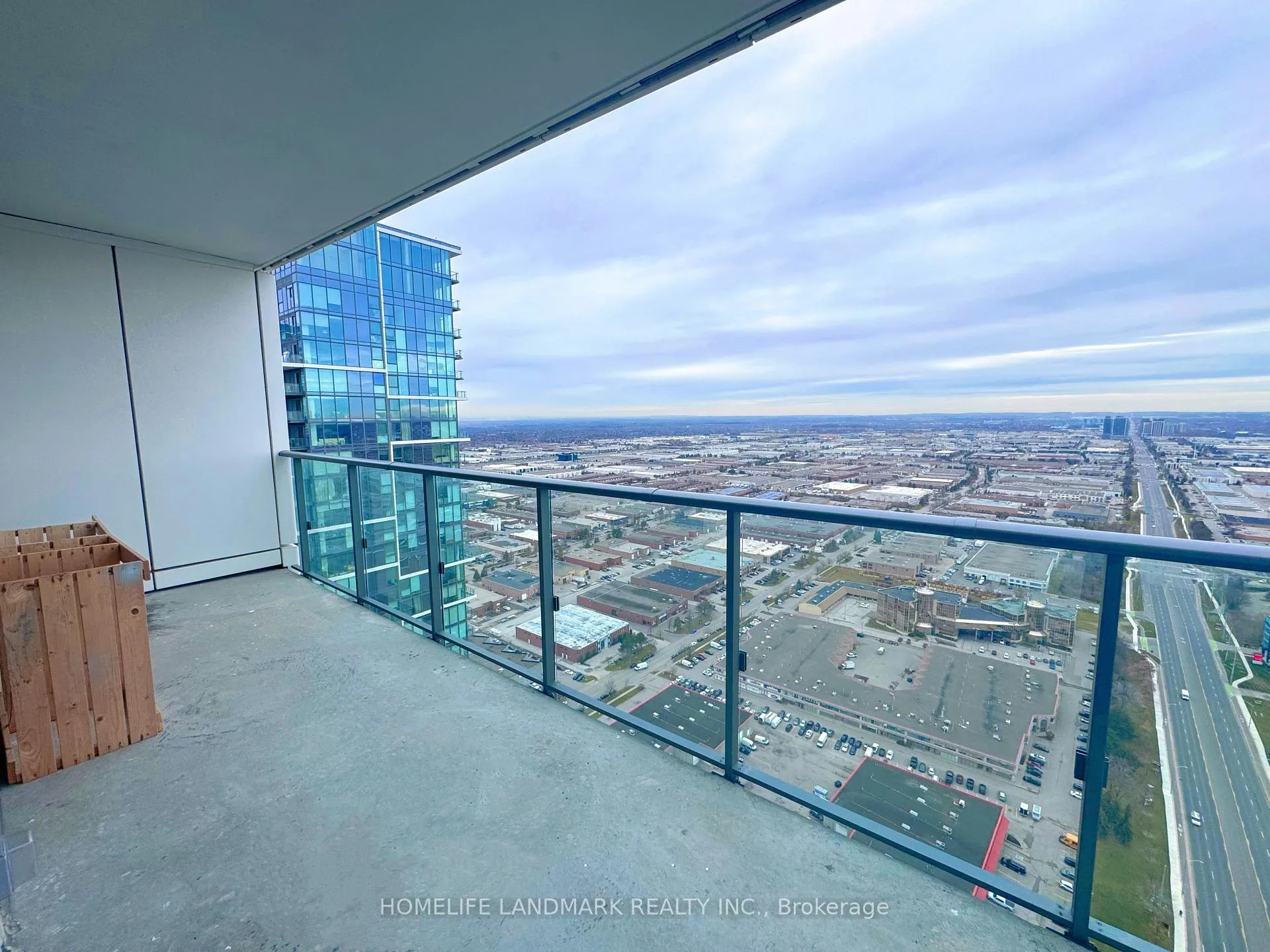 Photo 15 of Unit 4709, 7890 Jane Street, Vaughan, Vaughan Corporate Centre — HOMEH