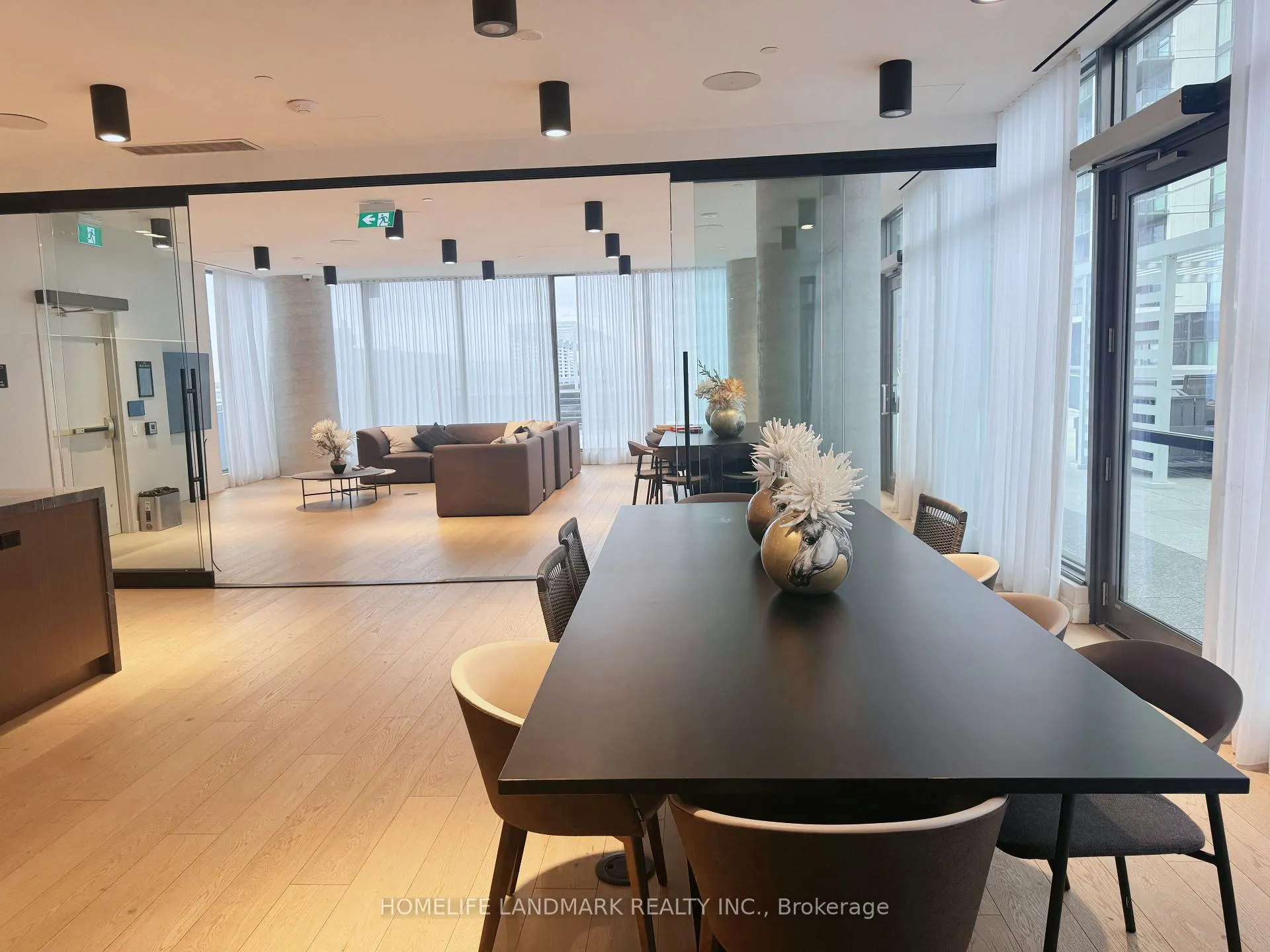 Photo 21 of Unit 4709, 7890 Jane Street, Vaughan, Vaughan Corporate Centre — HOMEH