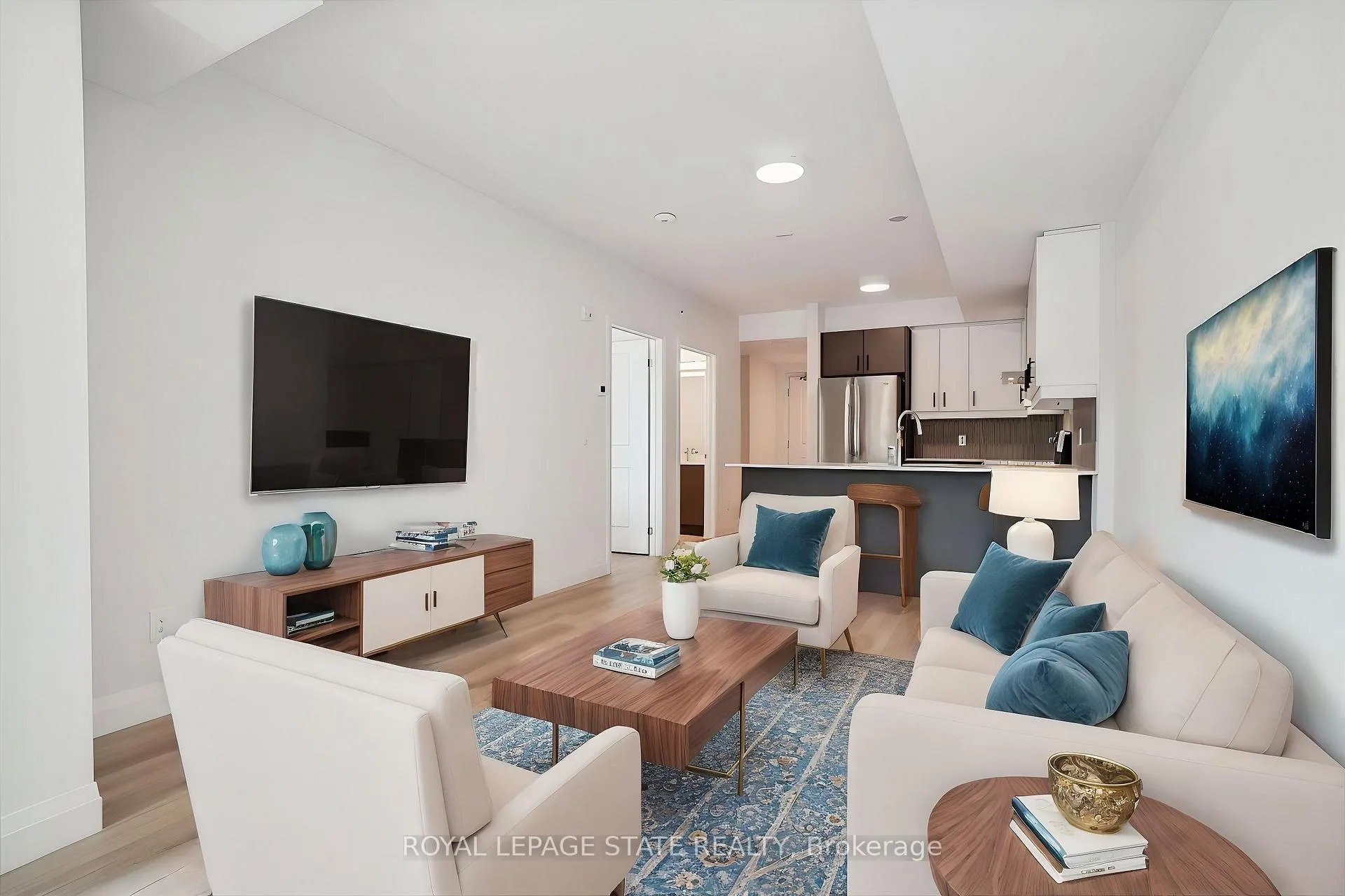 Photo 2 of Unit 213, 153 Wilson Street W, Hamilton, Ancaster — HOMEH