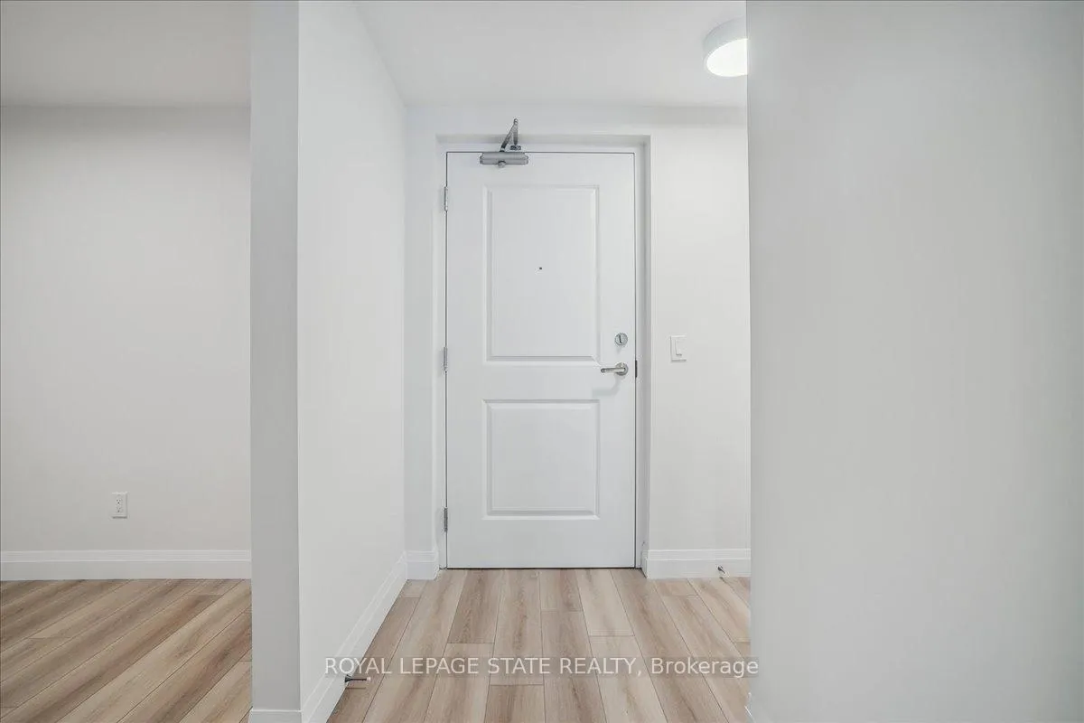 Photo 15 of Unit 213, 153 Wilson Street W, Hamilton, Ancaster — HOMEH