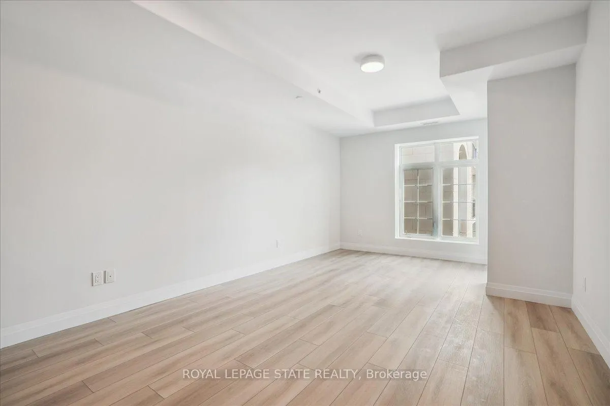 Photo 16 of Unit 213, 153 Wilson Street W, Hamilton, Ancaster — HOMEH