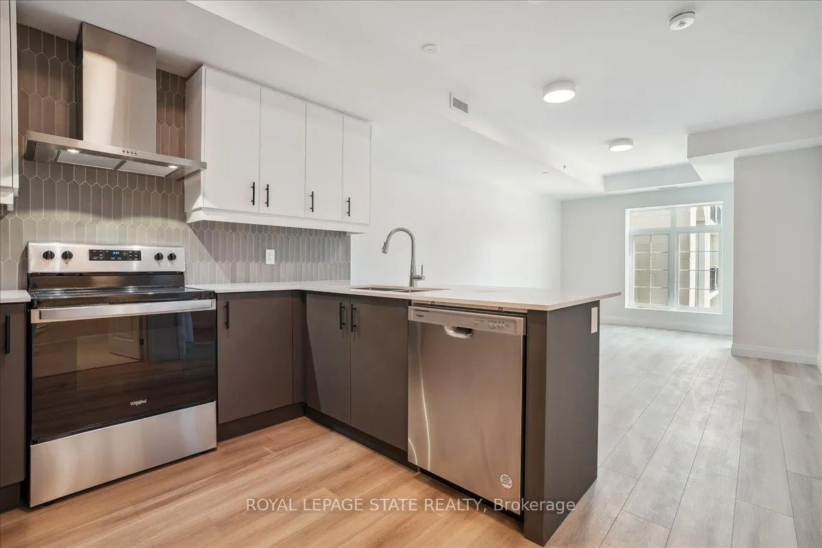 Photo 21 of Unit 213, 153 Wilson Street W, Hamilton, Ancaster — HOMEH