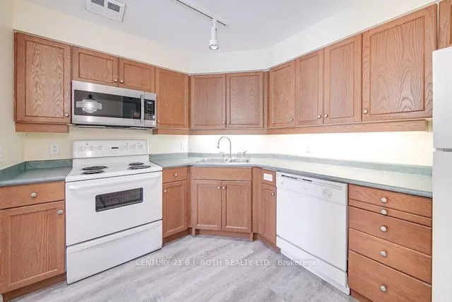 Photo 5 of Unit 41, 74 Ross Street, Barrie, Queen's Park — HOMEH