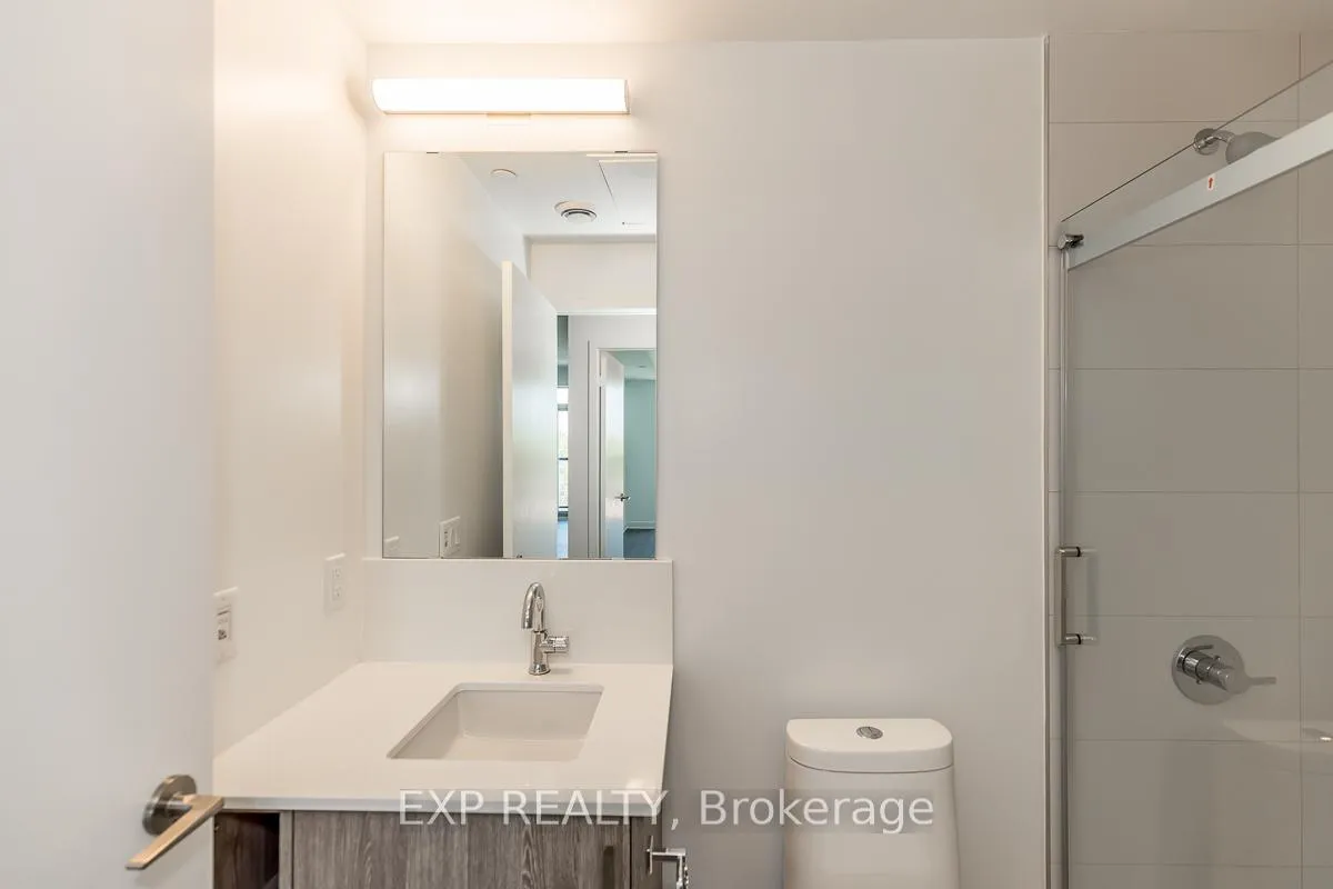 Photo 7 of Unit 426, 681 Yonge Street, Barrie, Painswick South — HOMEH