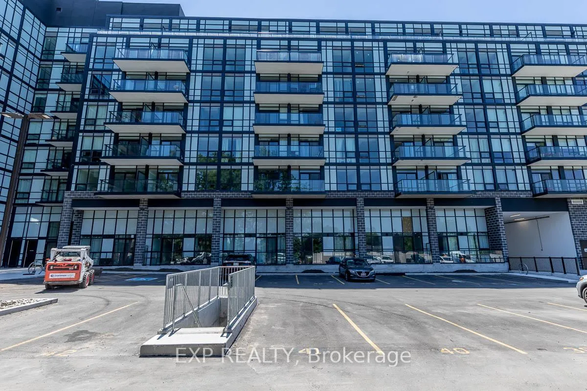 Photo 15 of Unit 426, 681 Yonge Street, Barrie, Painswick South — HOMEH