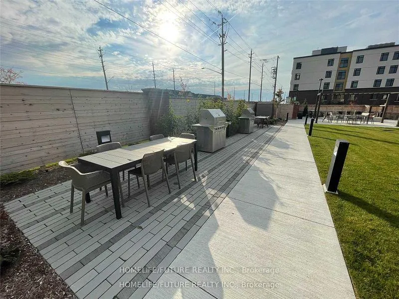 Photo 3 of Unit 412, 2550 Simcoe Street N, Oshawa, Windfields — HOMEH