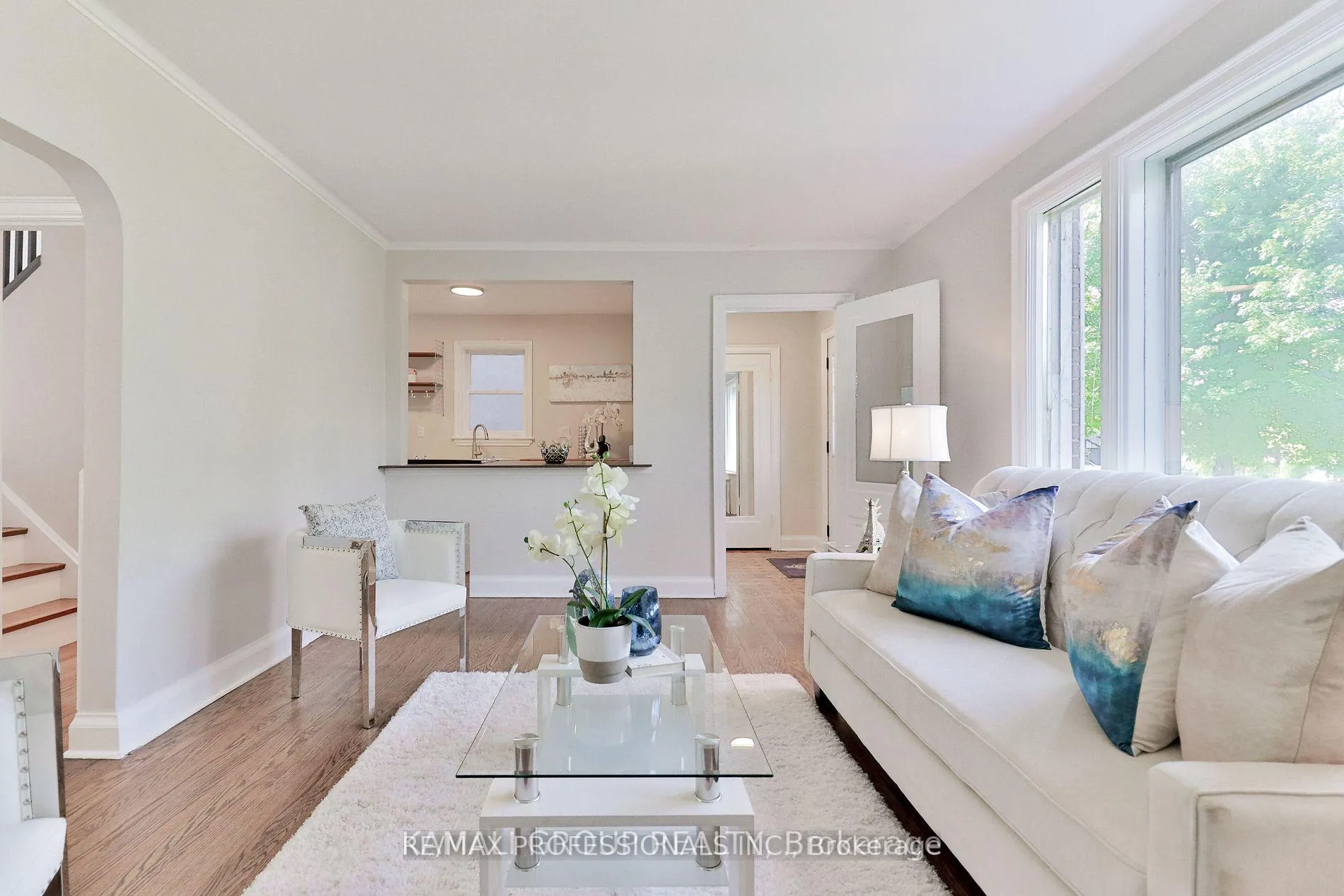 Photo 30 of 7 Elsfield Road, Etobicoke, Stonegate-Queensway — HOMEH