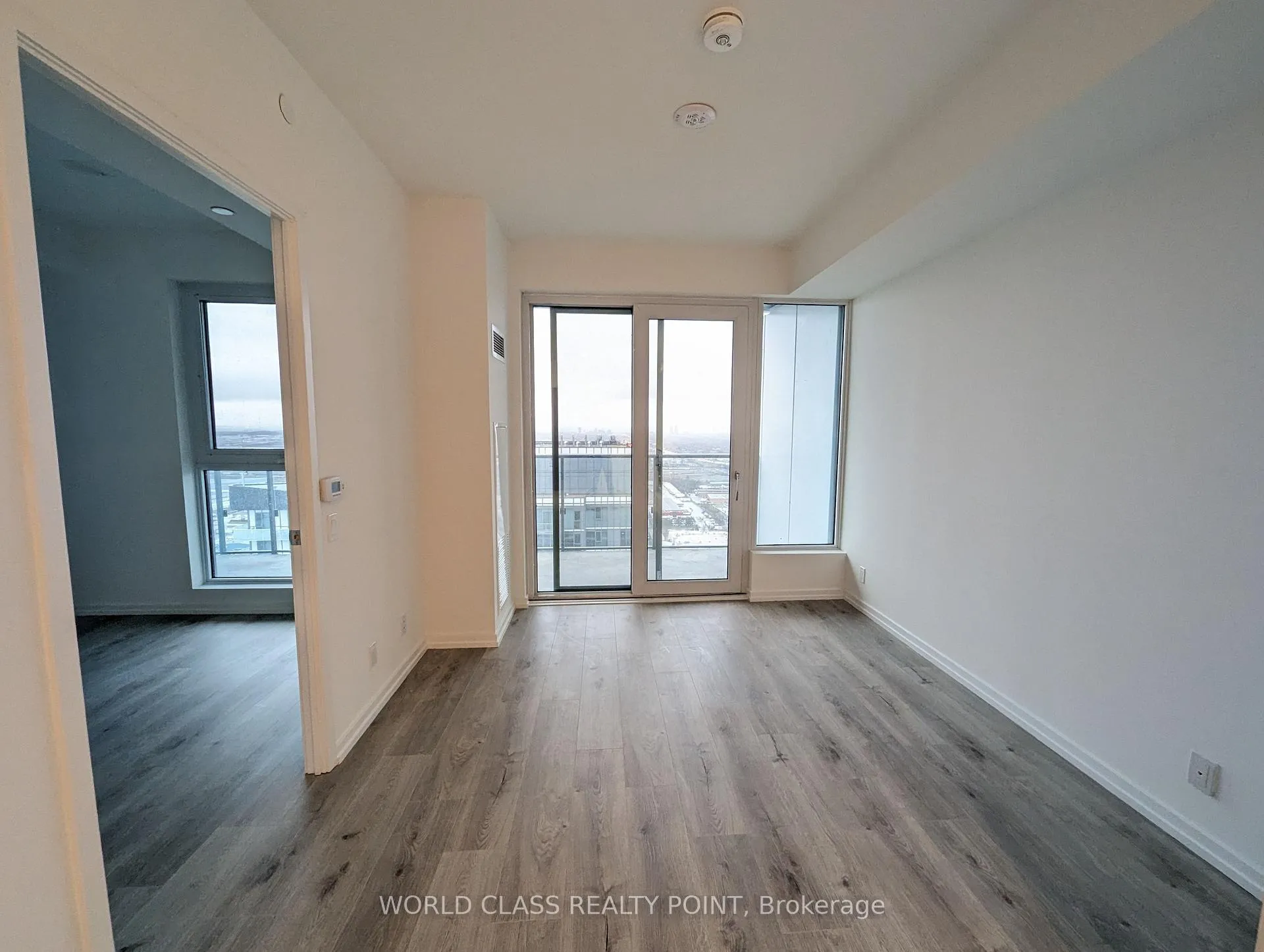 Photo 8 of Unit 4310, 7890 Jane Street, Vaughan, Vaughan Corporate Centre — HOMEH