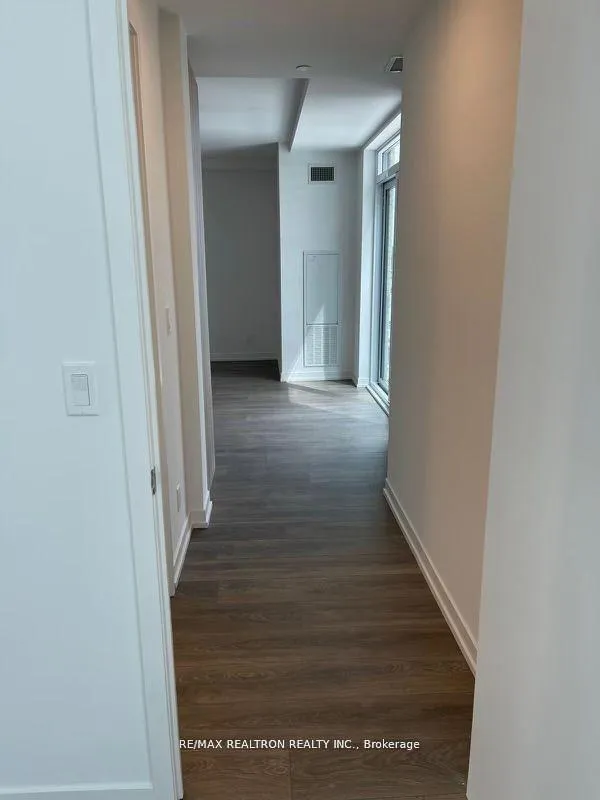Photo 9 of Unit 805, 8 Beverley Glen Boulevard, Vaughan, Beverley Glen — HOMEH