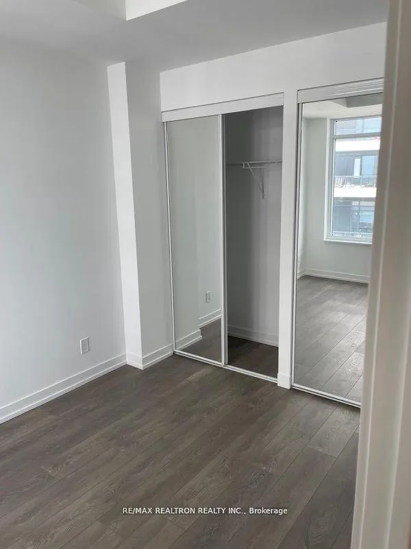 Photo 11 of Unit 805, 8 Beverley Glen Boulevard, Vaughan, Beverley Glen — HOMEH