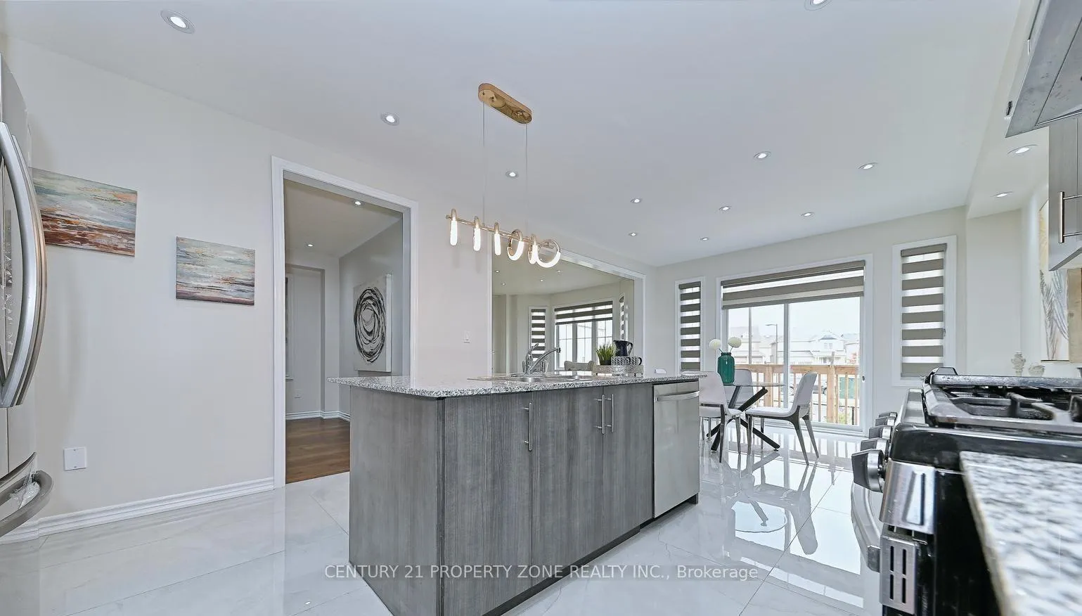 Photo 4 of 56 Royal Fren Crescent, Caledon, Rural Caledon — HOMEH