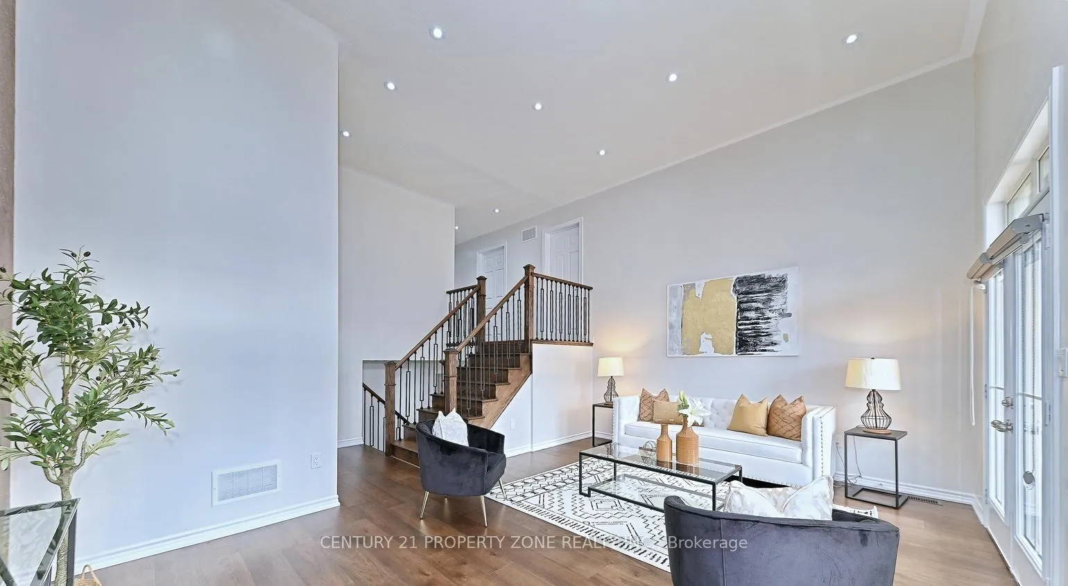 Photo 15 of 56 Royal Fren Crescent, Caledon, Rural Caledon — HOMEH