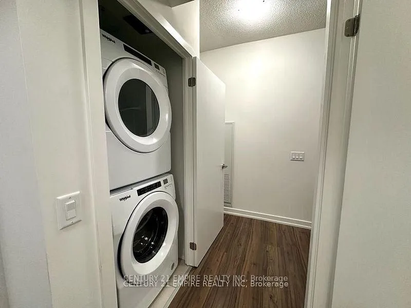Photo 15 of Unit 1202, 55 Duke Street W, Kitchener, City Commercial Core — HOMEH