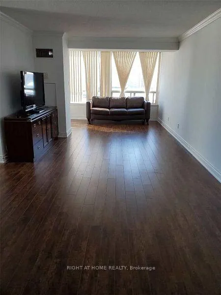 Photo 3 of Unit 1001, 120 Promenade Circle, Vaughan, Brownridge — HOMEH