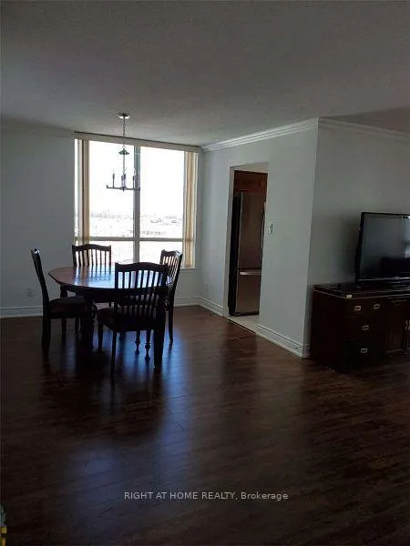 Photo 4 of Unit 1001, 120 Promenade Circle, Vaughan, Brownridge — HOMEH